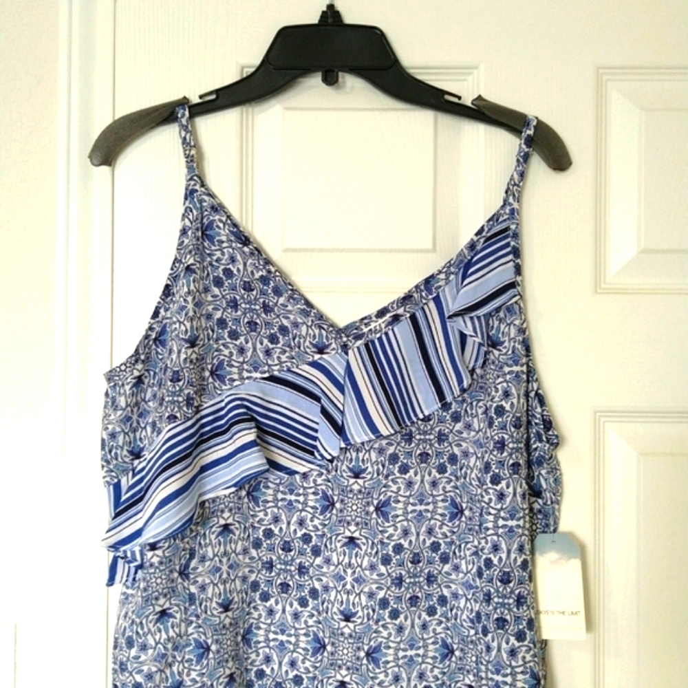 Skye's the limit women's floral v neck ruffle White Blue tank top. Summer, Beach - Picture 2 of 8